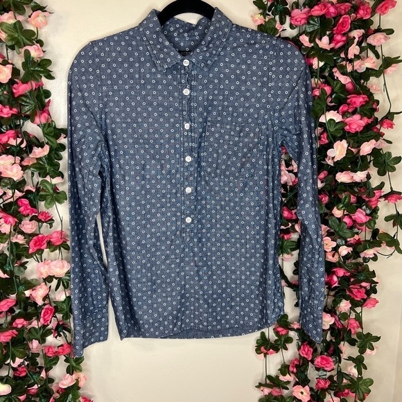🌹J.Crew Factory Blue Chambray Popover Button Up Shirt Womens Casual XS Button - Picture 1 of 9